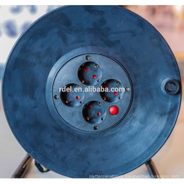 European cable reel with overheat protection and waterproof protection